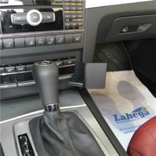 Brodit angled mount v. Mercedes Benz E Class (200-430) Coupé/Convertible 10-