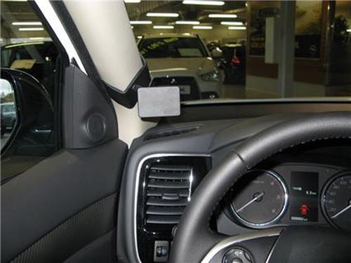 Brodit ProClip houder geschikt voor Mitsubishi Outlander 2013-2020 Left mount