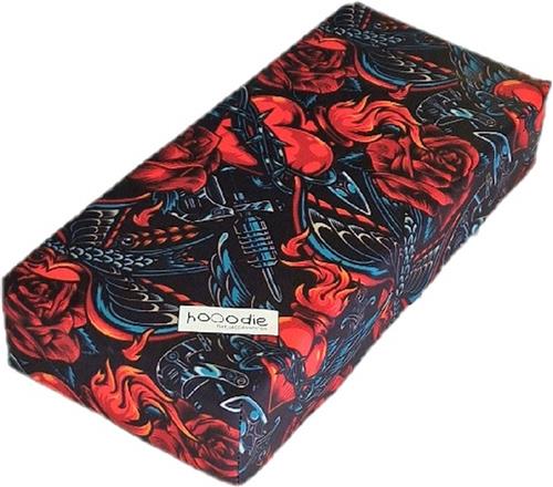 HOOODIE Big Cushie - Fietskussen Bagagedrager - Tattoo - Zwart - Rood - Kussentje fietsstoeltje